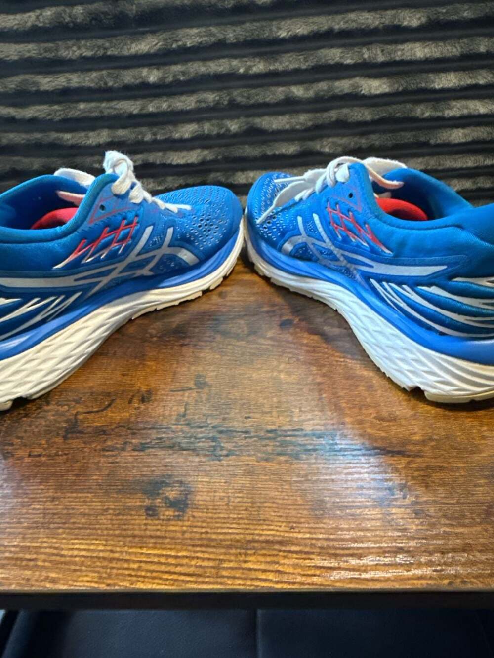 ASICS Women's GEL-Cumulus 21 Retro Tokyo Electric Blue/White - Picture 5 of 7